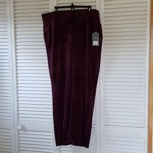 NWT Women's Tek Gear Workout Pants